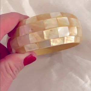 *New* Sea Shell Bangle Bracelet from Bali